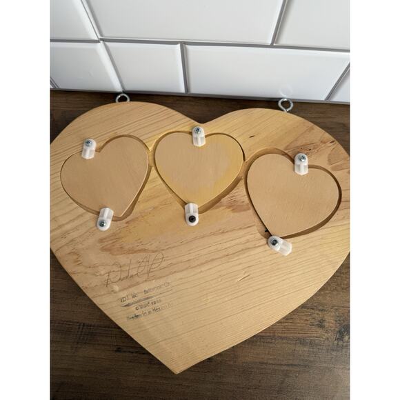 VINTAGE J.D.I. KEEPSAKES PAINTED + SIGNED WOOD HEART PHOTO FRAME GRANDMACORE - Picture 4 of 7